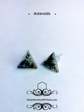 Asteroids triangle stud earrings