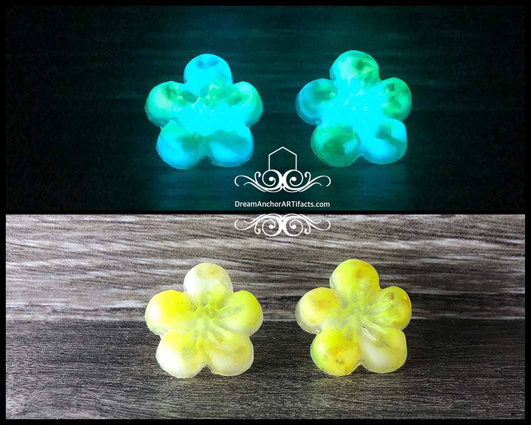 Electric flowers _marble glow earrings