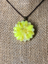 Electric Flower- yellow glow necklace