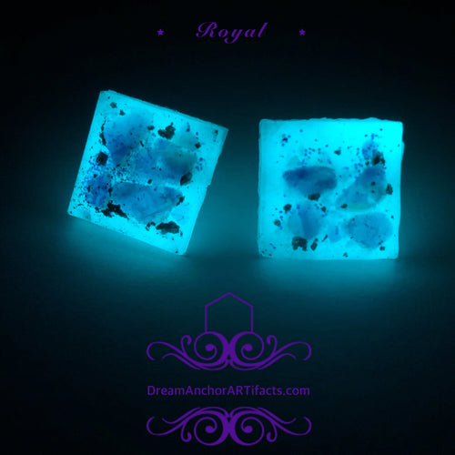 Royal large square stud earrings