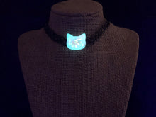 Electric kitten - glow choker