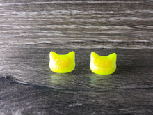 Sunny yellow -green glow earrings