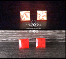 Lava red - square glow earrings