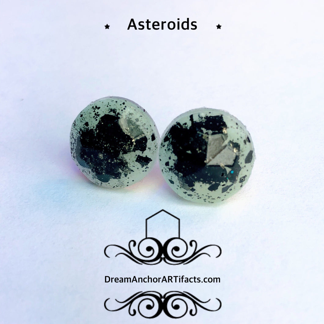 Asteroids large moon stud earrings