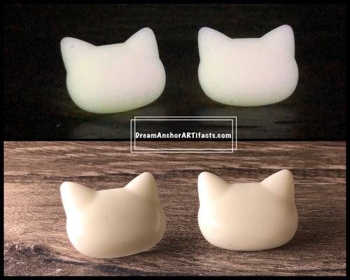 Ivory Kitten-white glow stud earrings